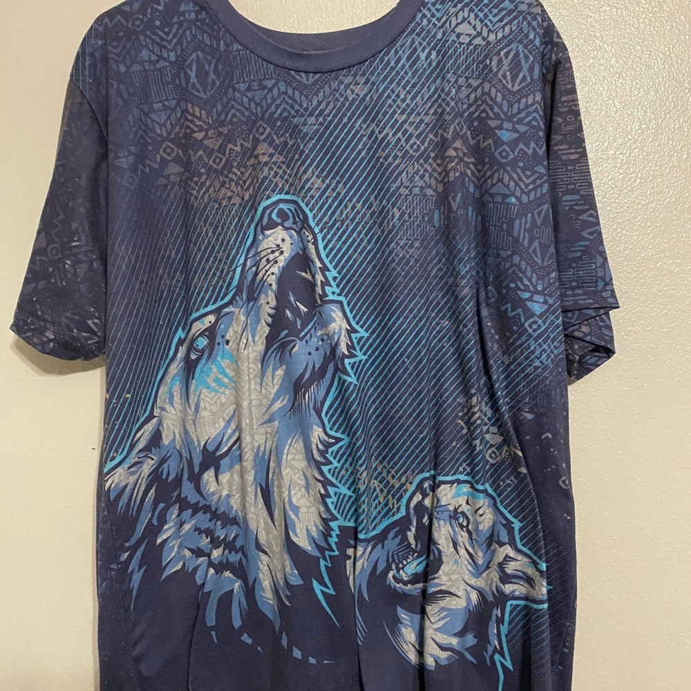Wolf shirt